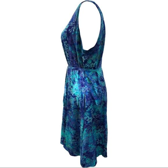 EAGLE Bay Traders Batik Rayon Dress EUC - Picture 4 of 7